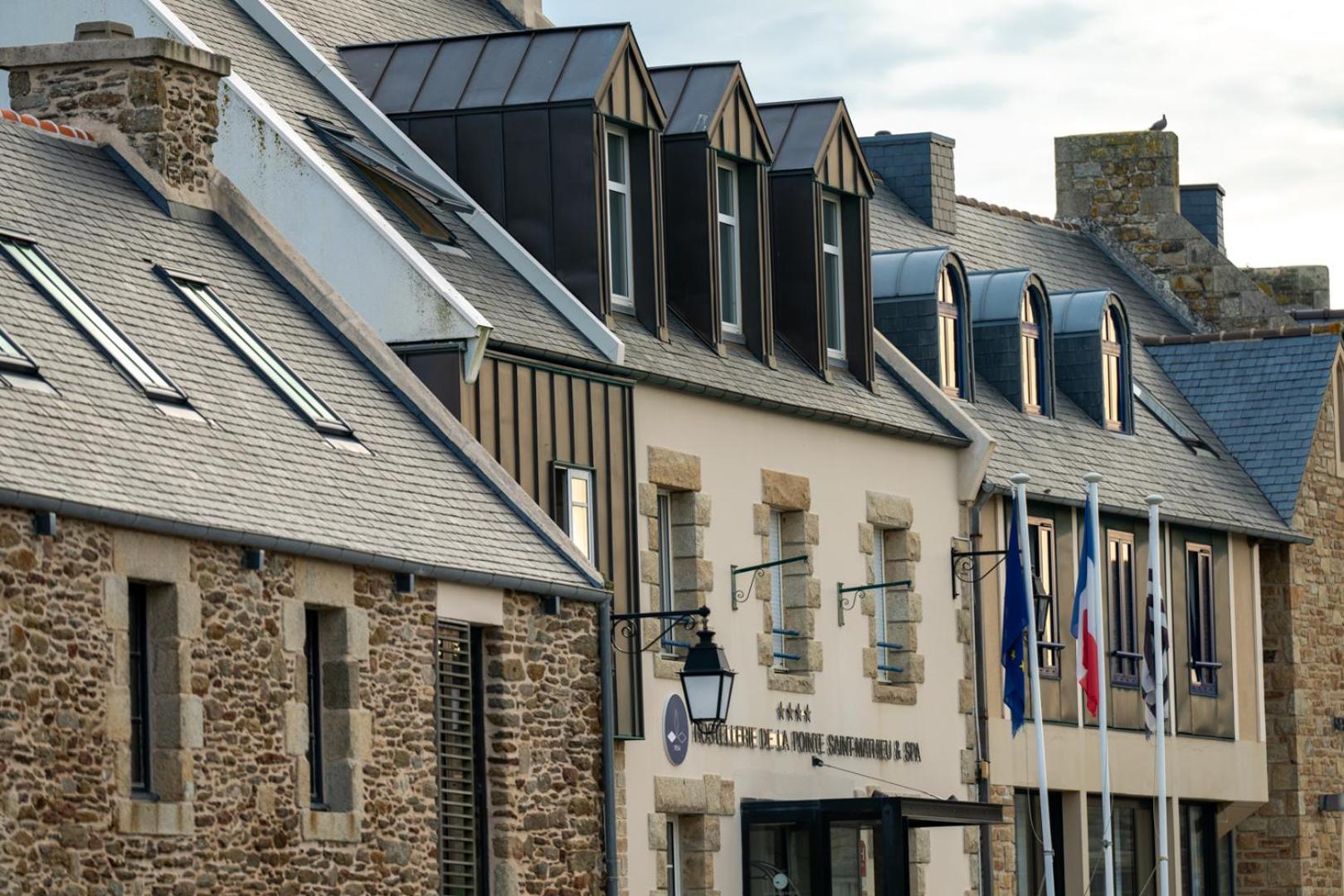 Hostellerie De La Pointe Saint-Mathieu - Spa & Restaurant Plougonvelin Esterno foto