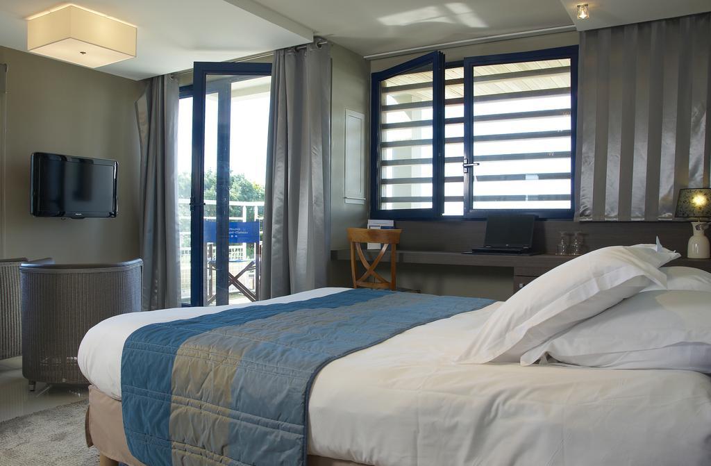 Hostellerie De La Pointe Saint-Mathieu - Spa & Restaurant Plougonvelin Esterno foto