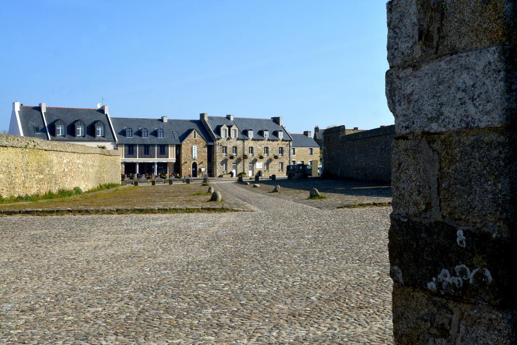 Hostellerie De La Pointe Saint-Mathieu - Spa & Restaurant Plougonvelin Esterno foto